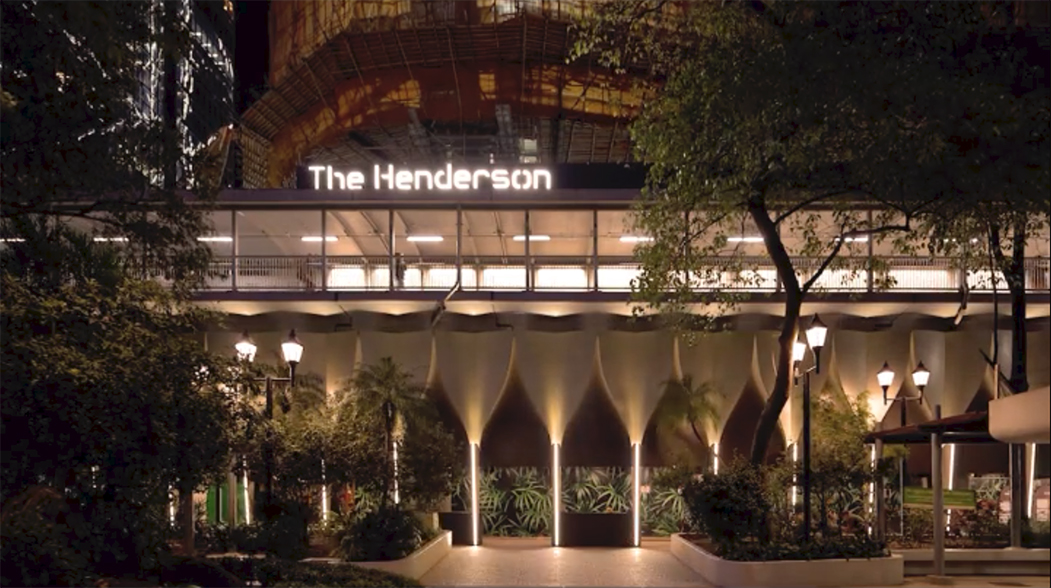 THE HENDERSON, CENTRAL – コンストラクション・ホーディング・ライトショー